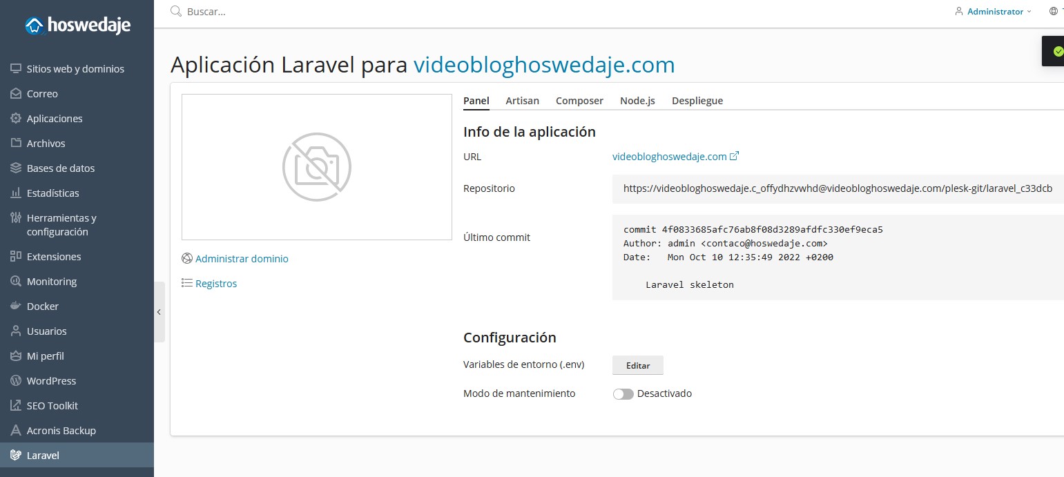 Laravel de Plesk
